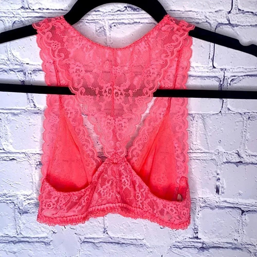 Victoria Secret Lace Bra - Picture 3 of 8